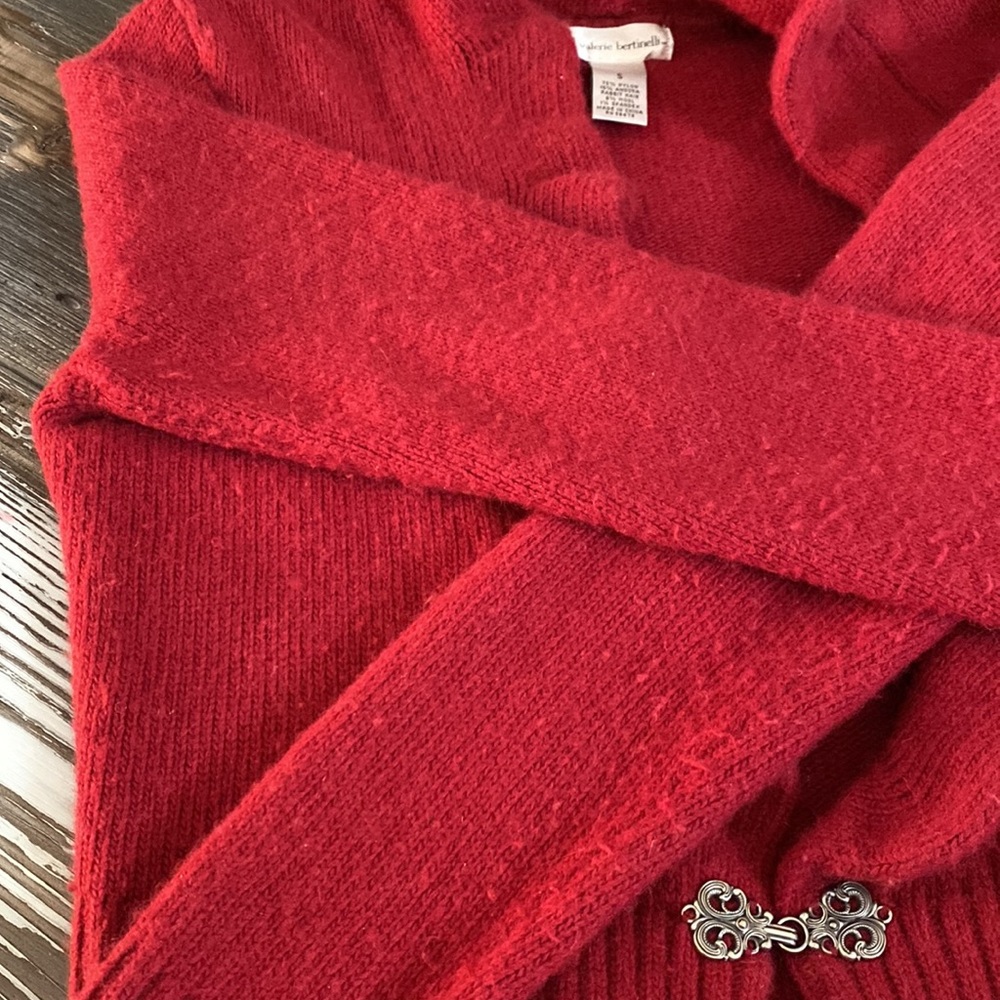 š¹Vintageš¹Valerie Bertinelli Ruffled Sweater - Picture 7 of 8